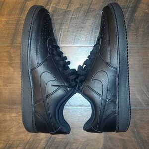 Mint condition Nike Court vision black